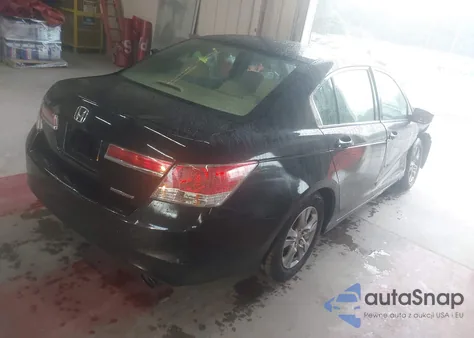 2011 Honda Accord 2.4 Se from USA, damaged, VIN 1HGCP2F62BA084093